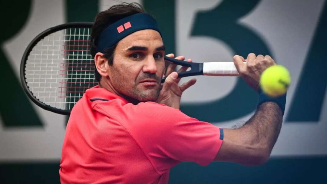 Roger Federer loses temper with umpire in the French Open