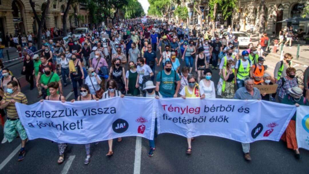 Thousands of demonstrators took to the streets of Budapest protesting against building a Chinese university
