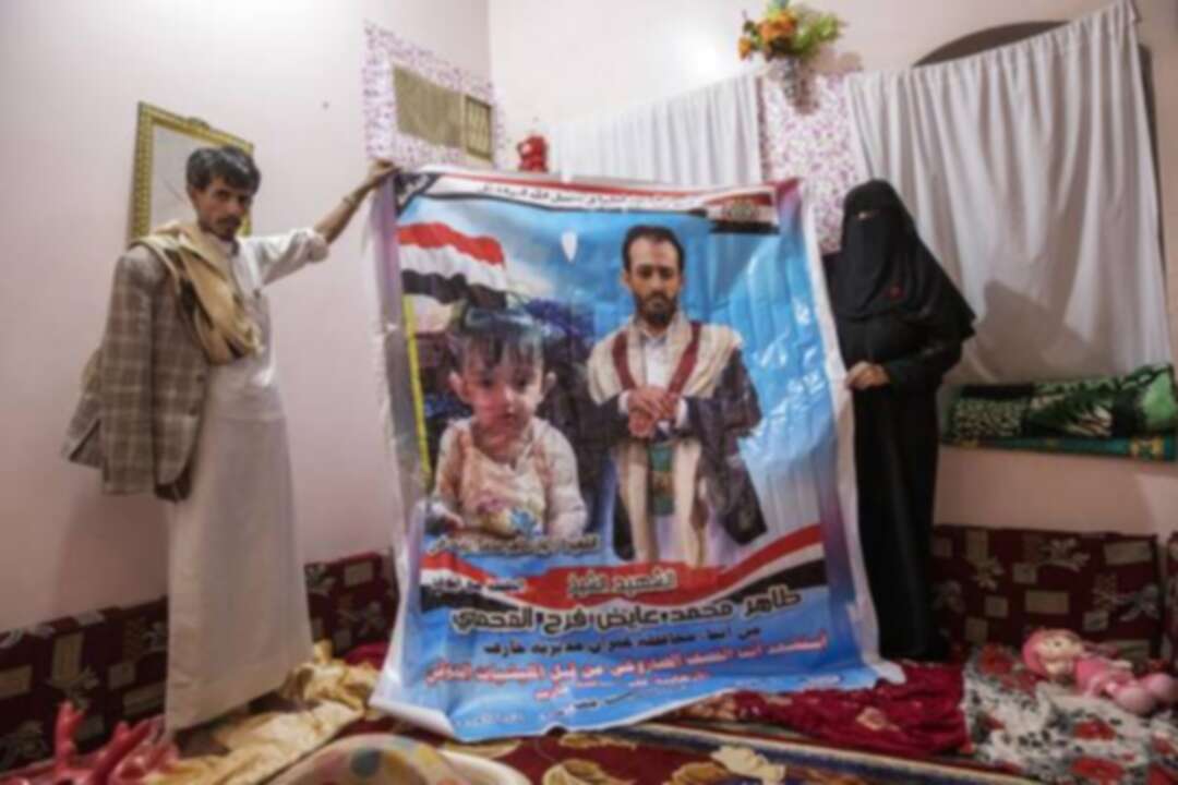 Increasing number of graves is the heavy cost of Yemen's war