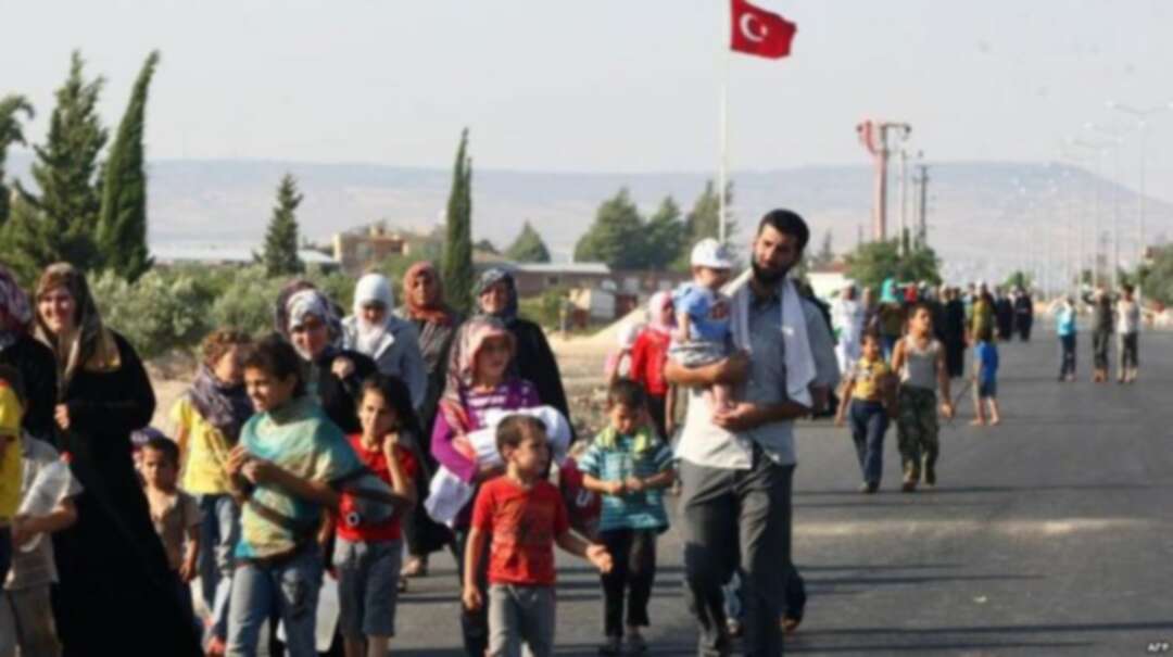 بسبب الموز.. تركيا تواصل إجراءات ترحيل 45 سورياً