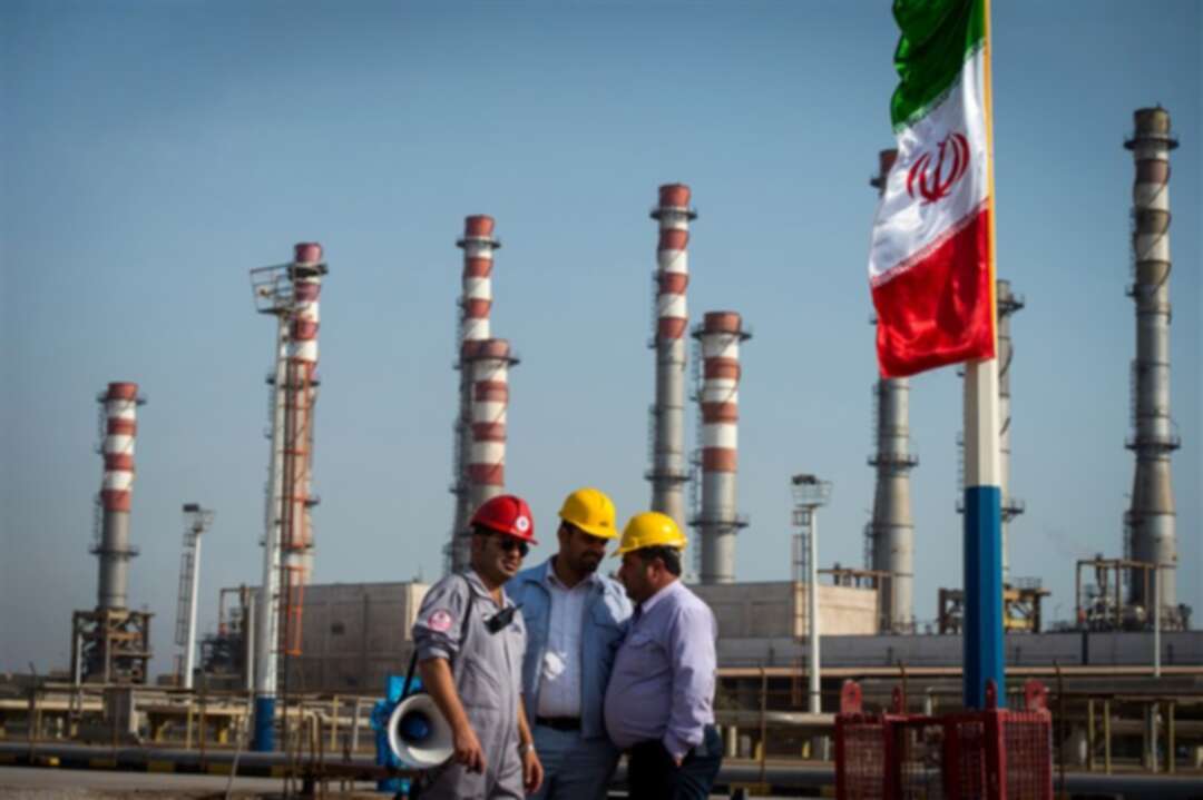 بايدن يدعو لتقليص المشتريات النفطية من إيران