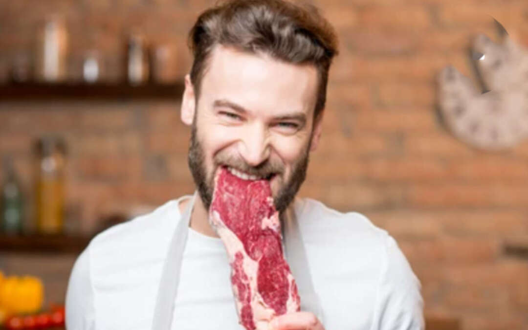 دراسة تكشف أسباب تناول الرجال اللحوم أكثر من النساء