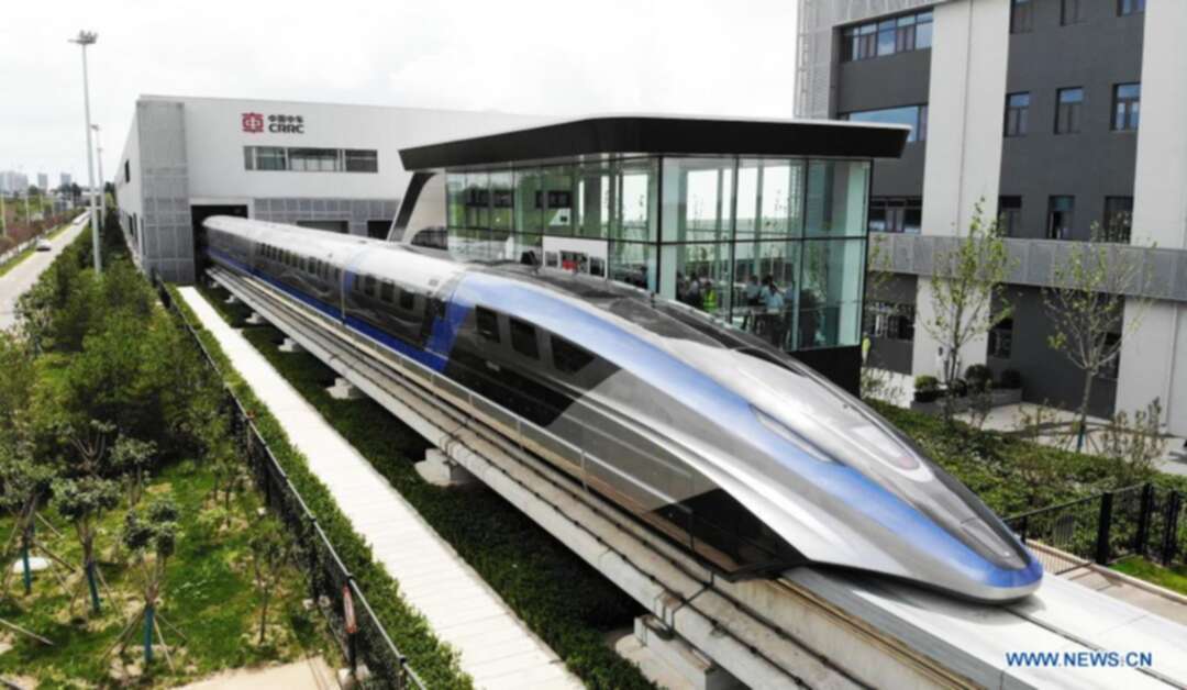 World's fastest train debuts in China