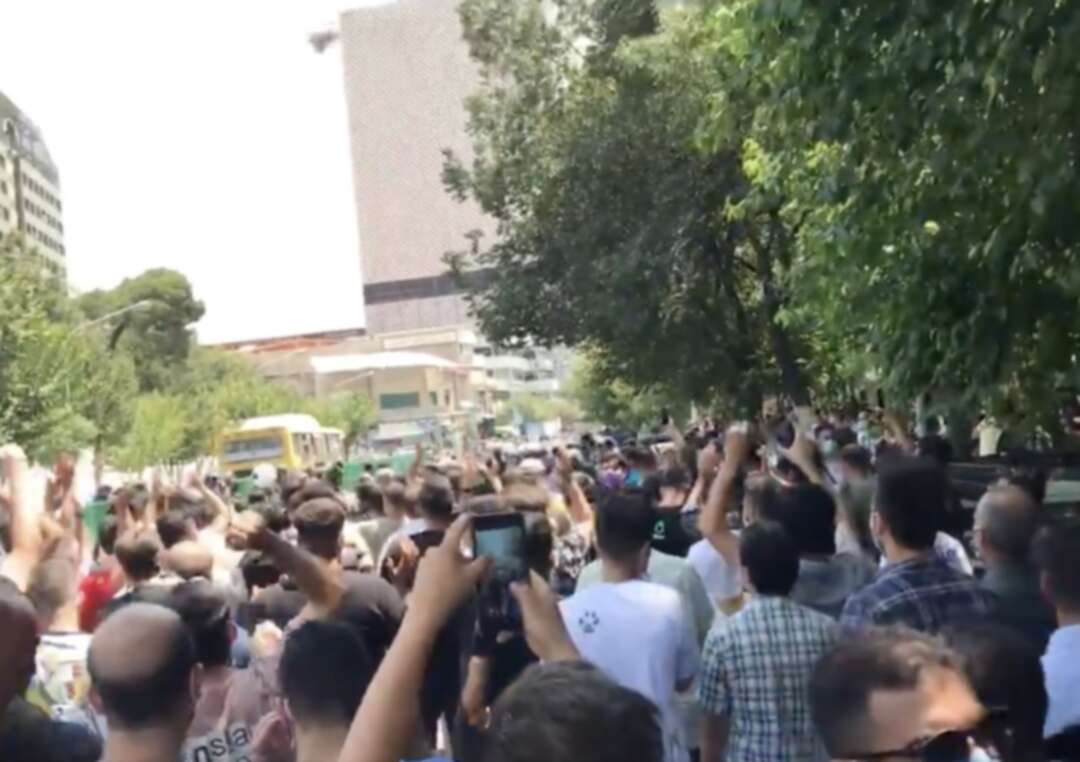 شعارات الموت لخامنئي قرب طهران.. الاحتجاجات والاعتقالات مستمرة