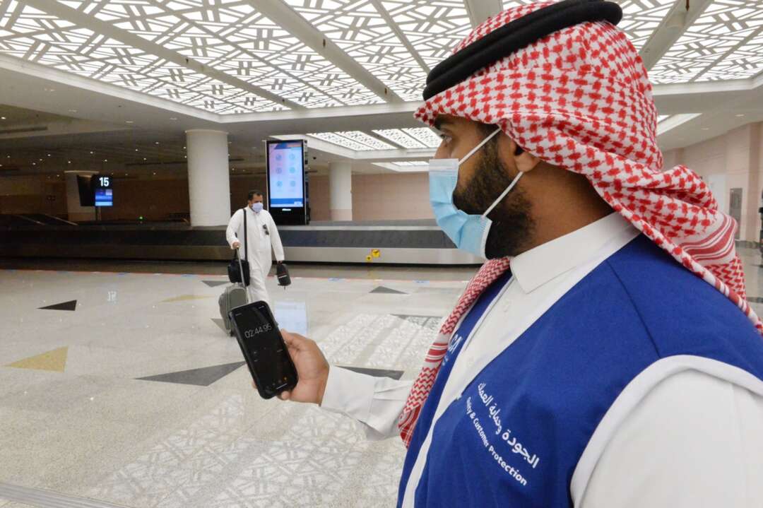 السعودية تسمح بدخول السيّاح الملقّحين بالكامل