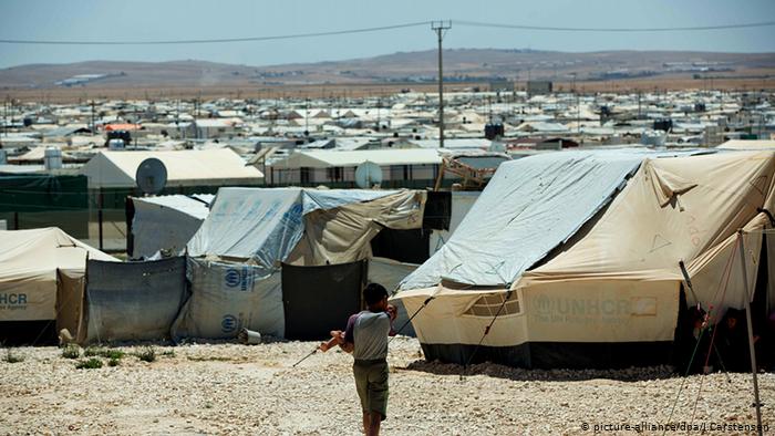 مخيم الزعتري للاجئين السوريين في الأردن.