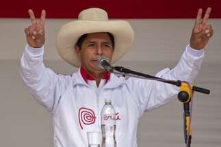 اليسار الرديكالي للسلطة في البيرو .. بيدرو كاستيو رئيساً 