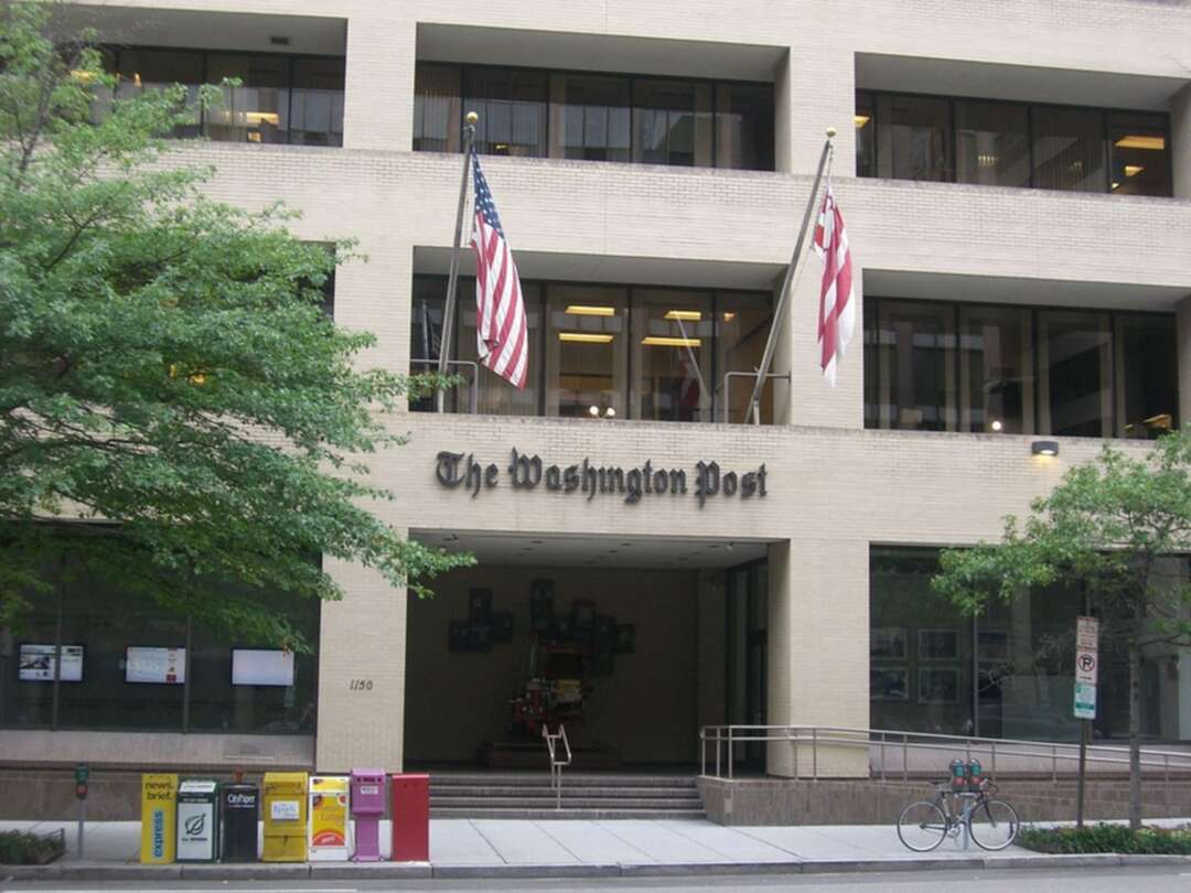 أكبر الصحف الأميركية تستنجد بالرئيس لإخراج مراسليها وعائلاتهم من أفغانستان