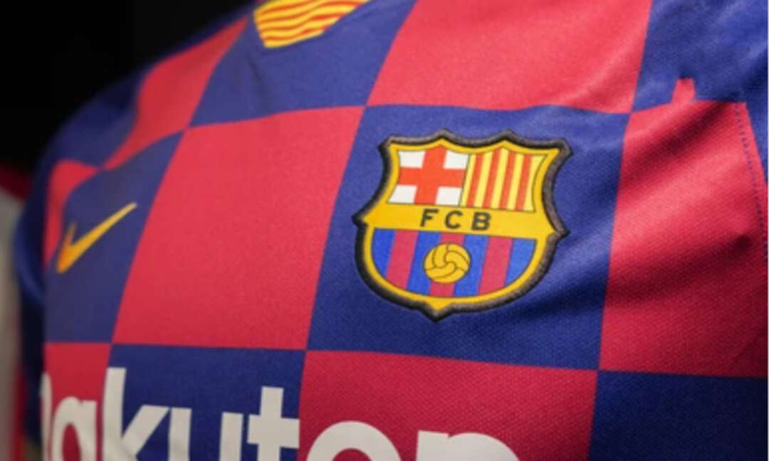 الأزمة المالية تمنع لاعبات برشلونة من تقليد كروي