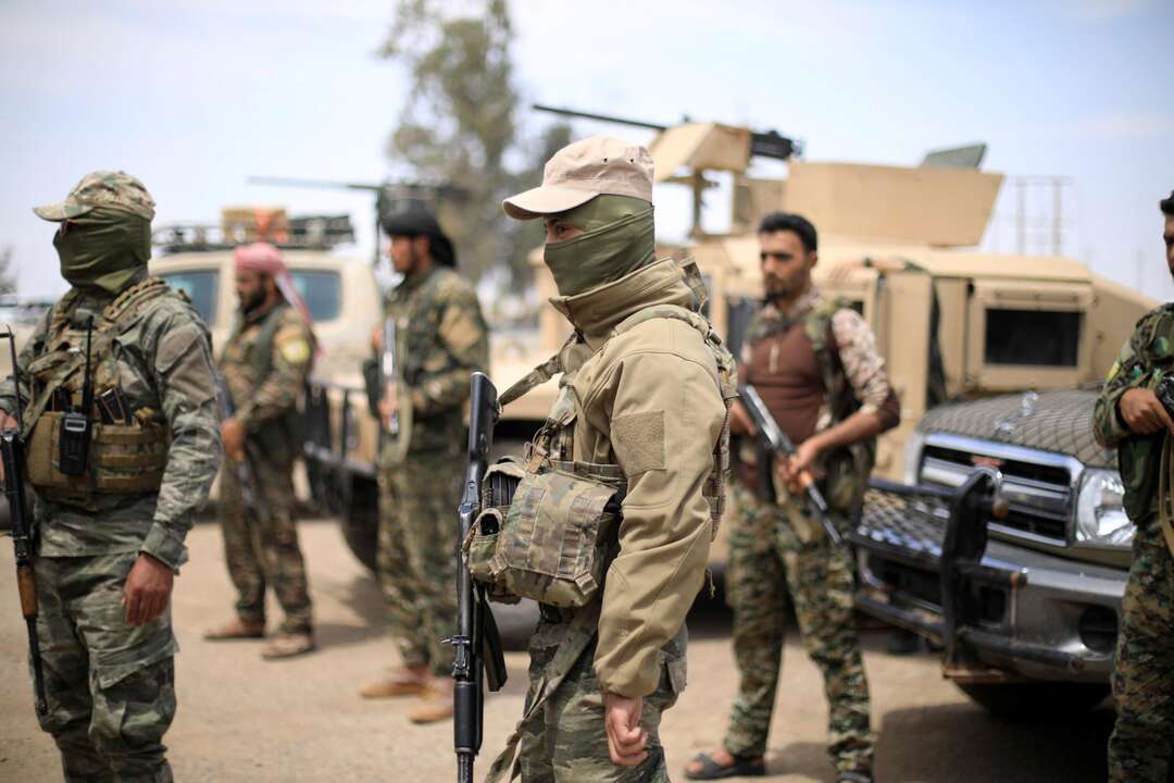 قسد تعتقل 7 أشخاص في دير الزور بينهم عناصر من داعش