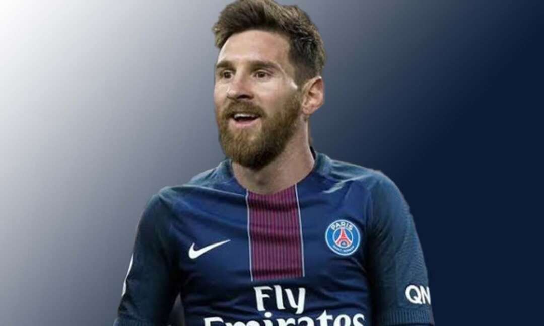 Lionel Messi makes Paris St-Germain debut at Reims in Ligue 1