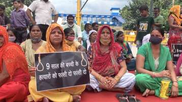 Indians protest over rape and forced cremation of a nine-year-old girl