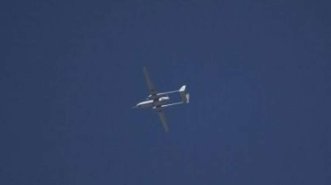 طائرة إسرائيلية متطورة تُحلق فوق الساحل السوري.. قرب قاعدة روسية