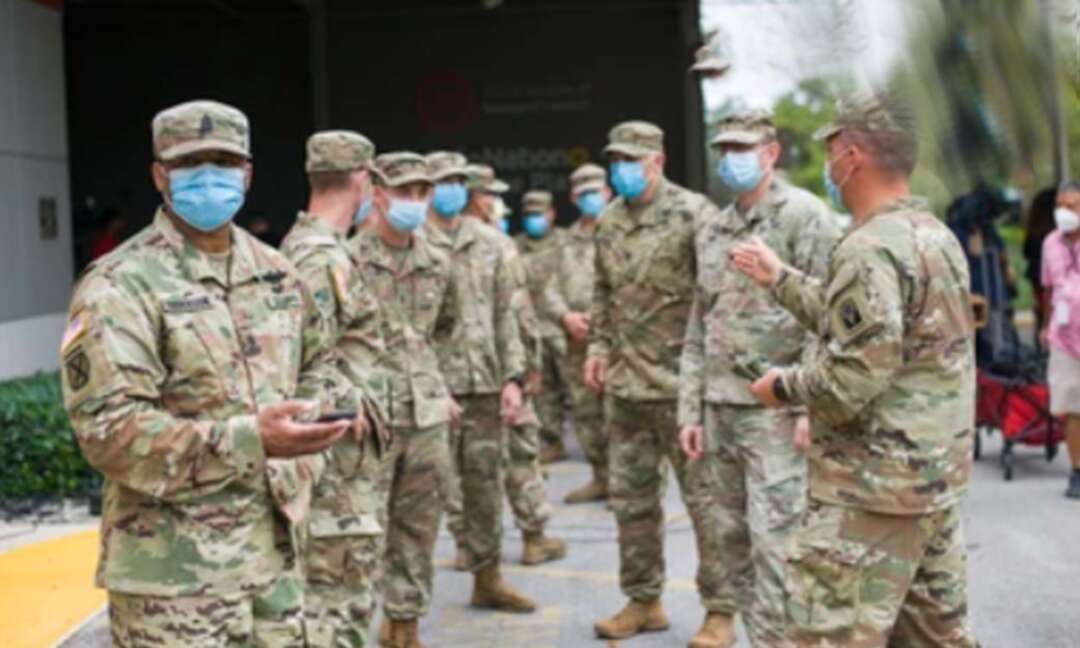 الجيش الأمريكي ينذر جنوده الرافضين للتطعيم بالفصل عن الخدمة