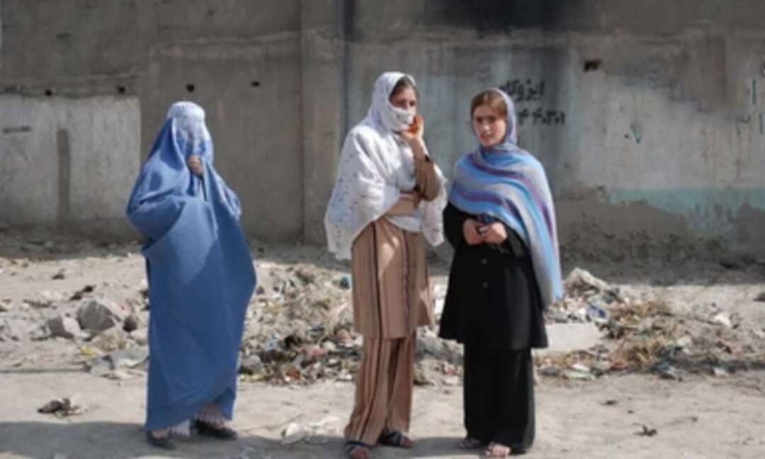 Taliban ban women to travel long distances without male relative