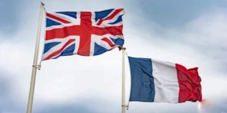 Flags-UK-France