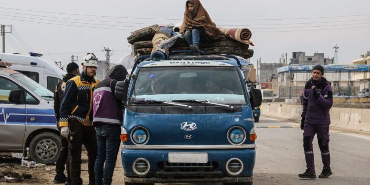 syrian people fleeig war
