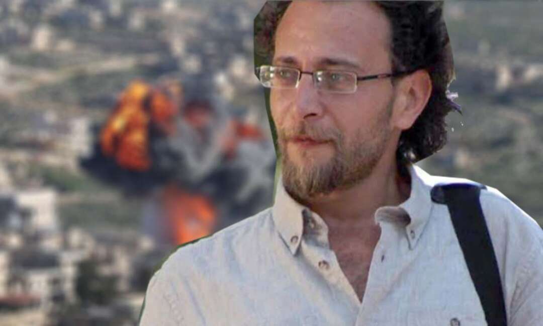 كاتب سوري معارض يفوز بجائزة دولية دوّنها تحت القصف
