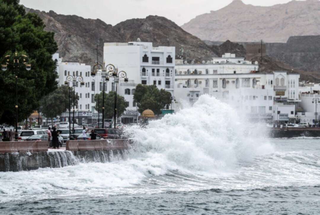 إعصار شاهين يهدد محافظات في اليمن بصورة غير مباشرة