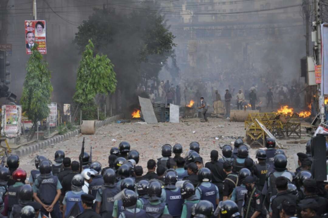4 dead and16 detained in communal violence in Bangladesh