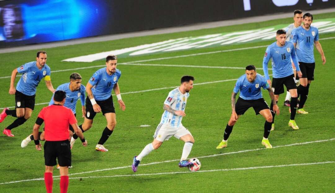 تصفيات كأس العالم: الأرجنتين تدك مرمى الأوروغواي بثلاثية نظيفة