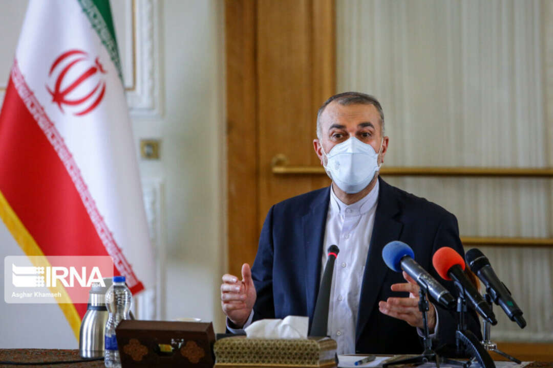 وزير الخارجية الإيراني مصاب بفيروس كورونا