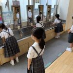 أطفال اليابان معدلات انتحار الأطفال في اليابان
