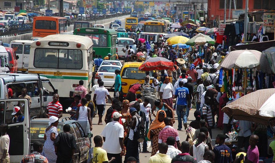 Africa-Ghana-Crowded street/Pixabay