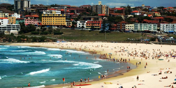 Australia-Sydney-Bondi beach/Pixabay