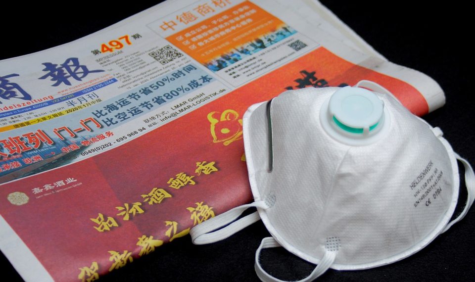 Corona-Respiratory protection-China newspaper/Pixabay