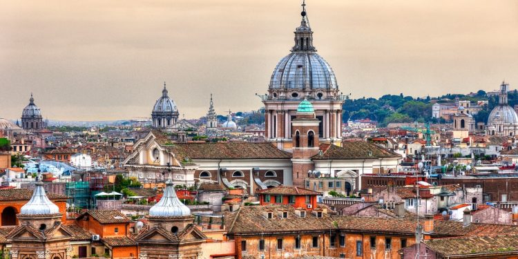 Italy-Rome-Church dome/Pixabay