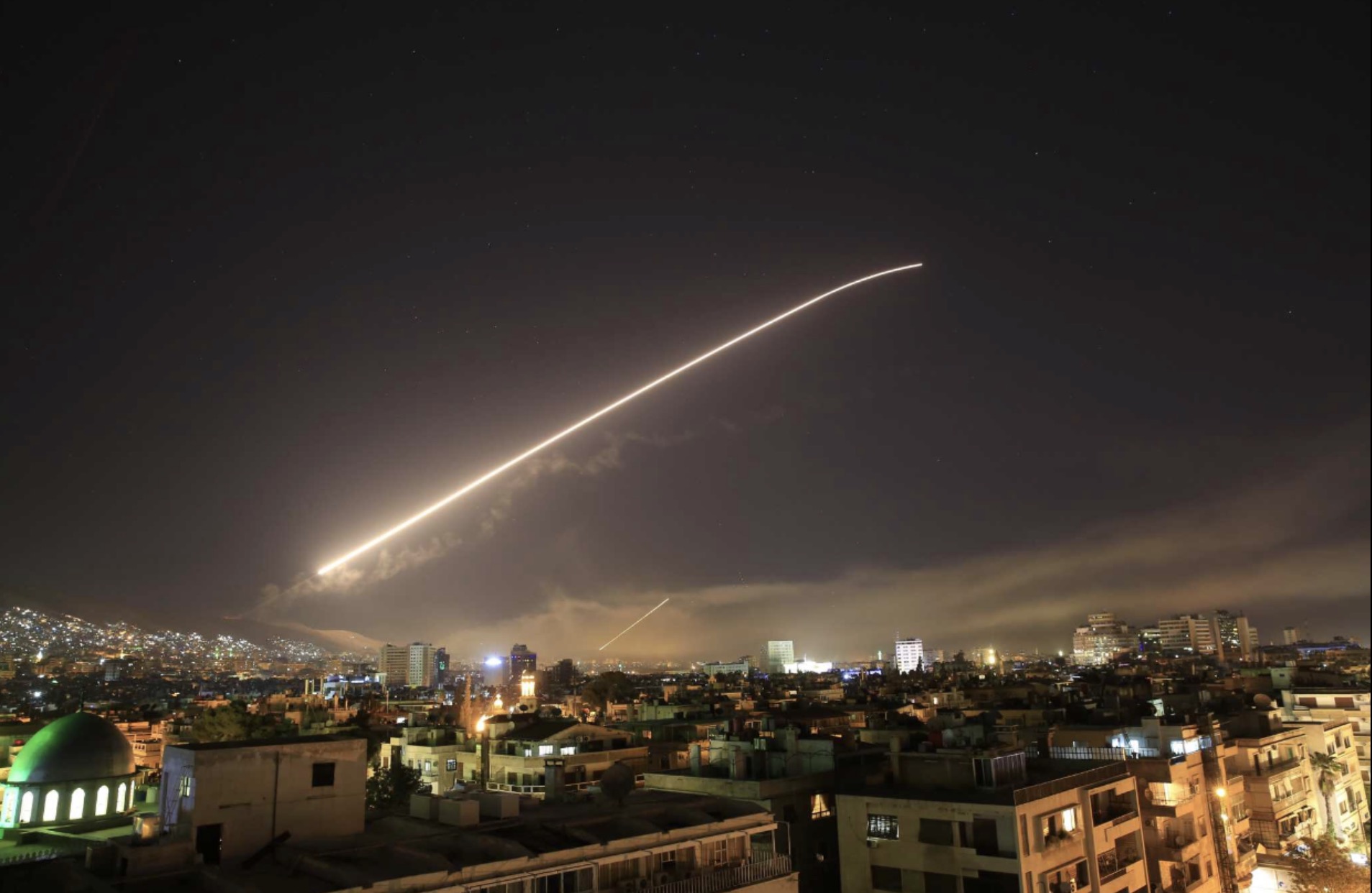 استهداف إسرائيلي لقاعدة دفاع جوي.. جنوب طرطوس السورية