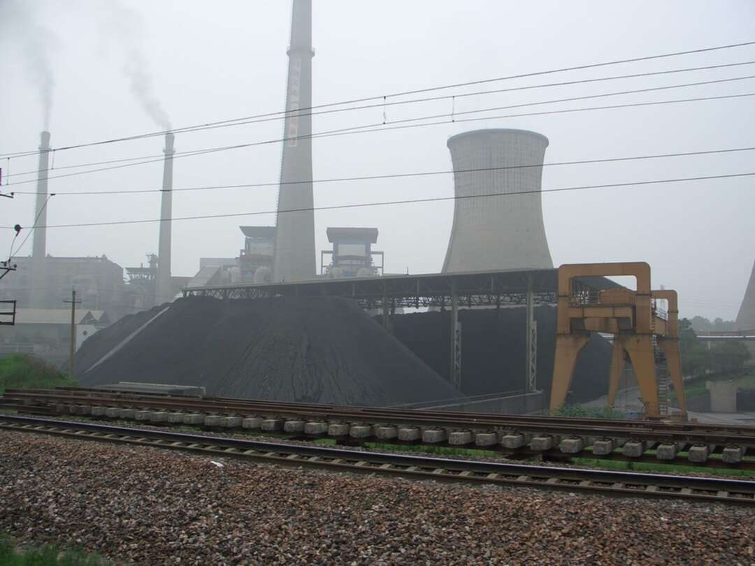 السلطات الصينية تسمح بزيادة إنتاج الفحم تدعو مواطنيها لتخزين الأغذية