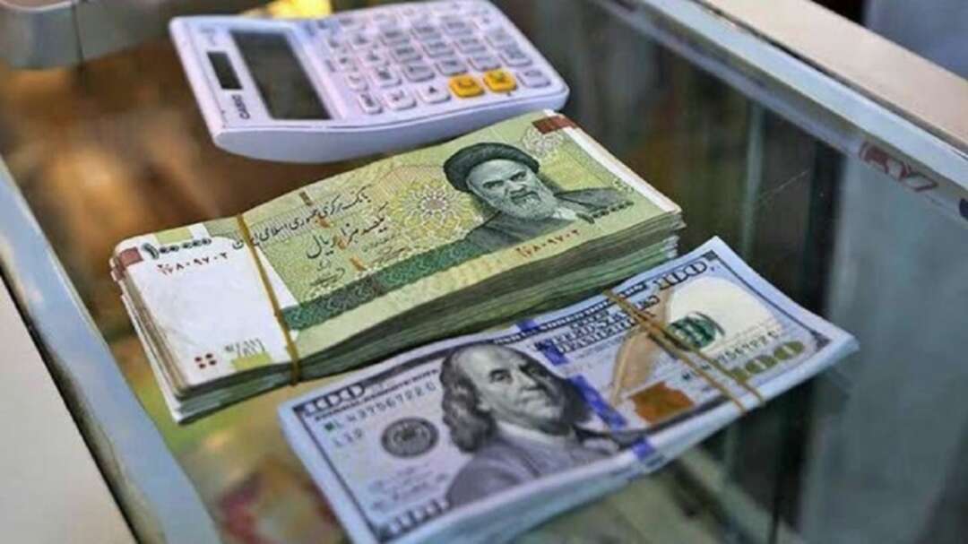 ثلاثة ونصف دولار لإيران يُفك عنها الحجز وتدخل في الدورة الاقتصادية للبلاد