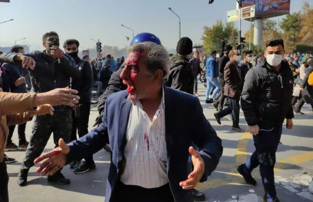 احتجاجات مستمرة في أصفهان... اعتقالات وجرحى وآثار جفاف تتحمل مسؤوليته إدارة فاشلة