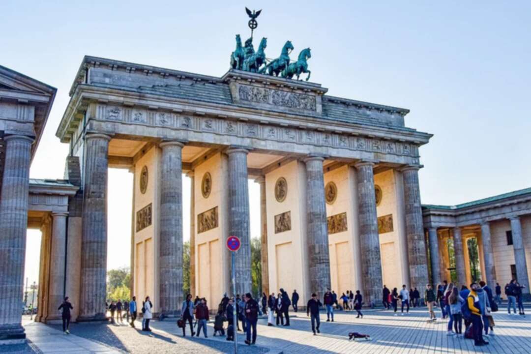 Germany-Brand front of the Brandenburg gate Berlin/Pixabay