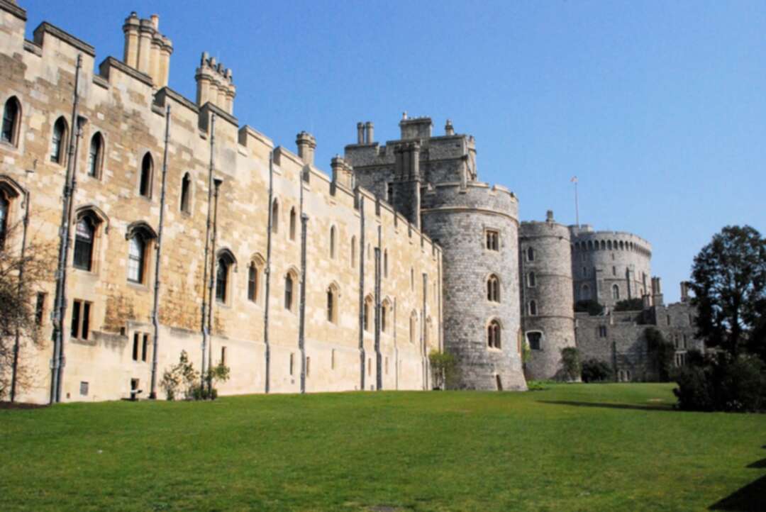 UK army investigating 'fake priest' breach near queen Elizabeth's castle