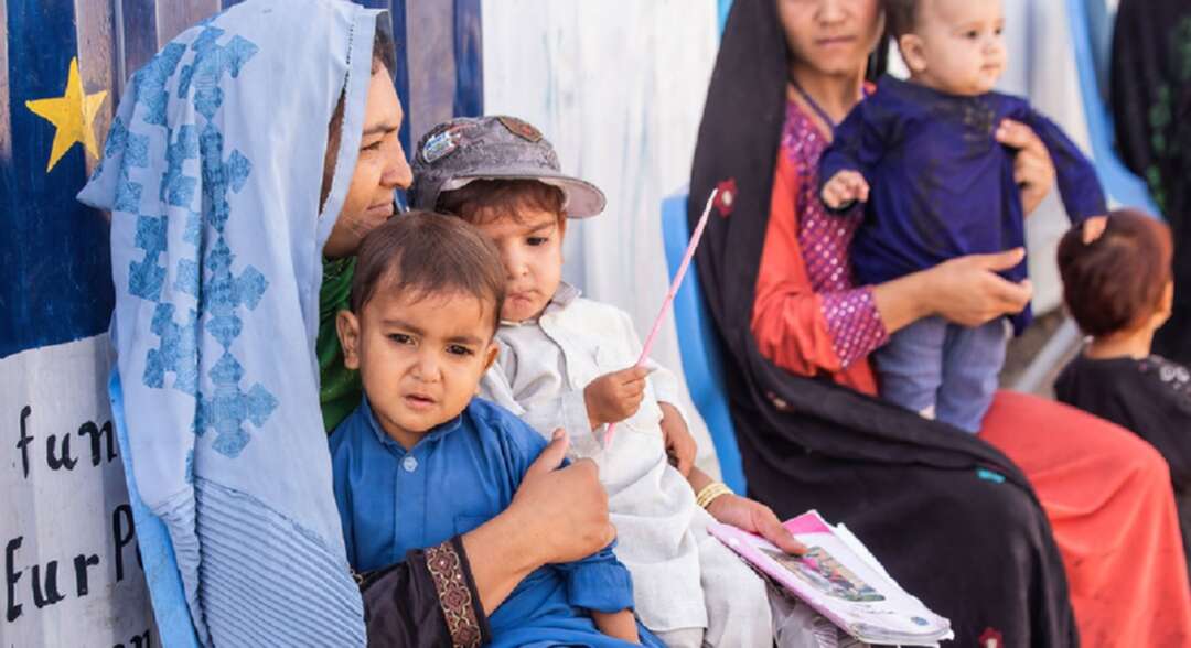 في ظل طالبان.. الجوع يدفع أمهات أفغانيات لبيع أطفالهن