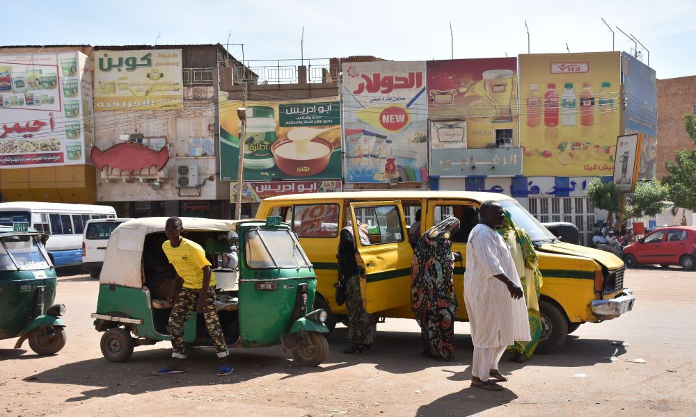Sudan streets-Sudanese people/Shutterstock