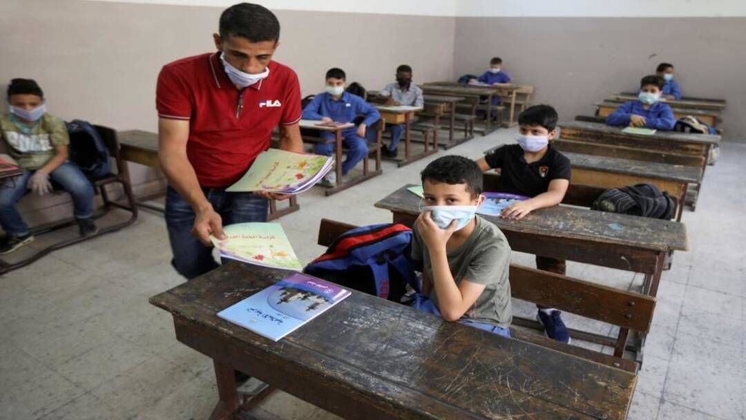 التربية في سوريا تعجز عن تأمين مستلزمات التعليم الأساسية
