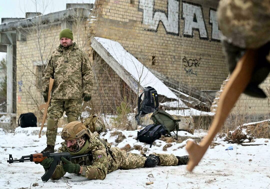 المتدربون هم جزء من كتائب الاحتياط التي تم تشكيلها لحماية منطقة في كييف في حالة وقوع هجوم على أكبر مدينة في أوكرانيا سيرجي سوبينسكي.