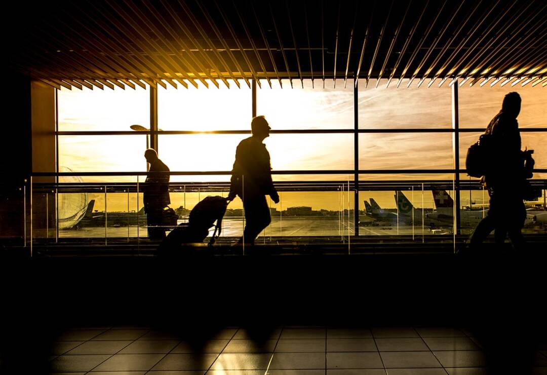 Airport-Travelers/Pixabay