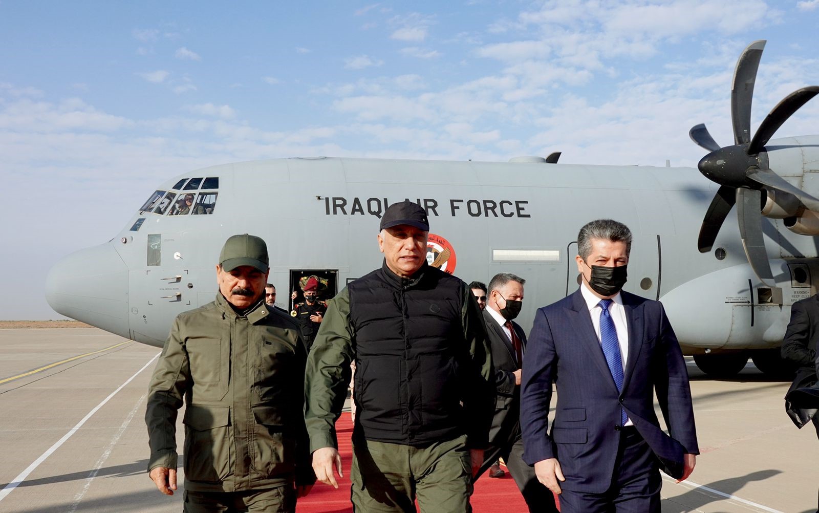 رئيس إقليم كردستان مستقبلاً رئيس الوزراء العراقي مصطفى الكاظمي- أربيل/ تويتر