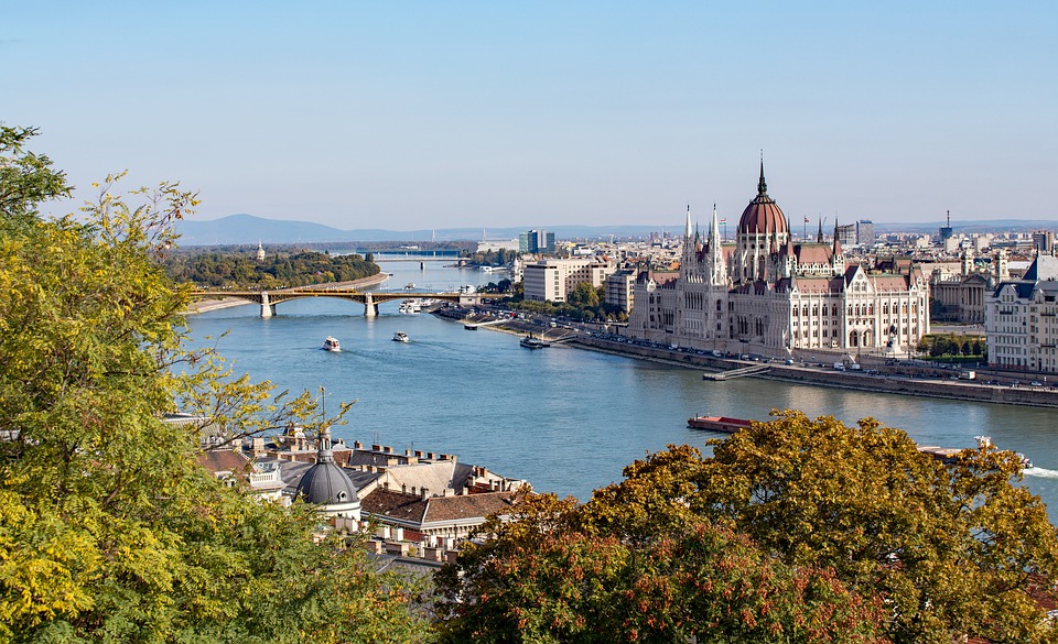 Hungary-Budapest-Danube city/Pixabay