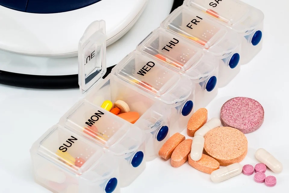 Medicine-Blood pressure capsule/Pixabay