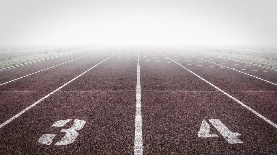 Running track-Athletic field/Pixabay