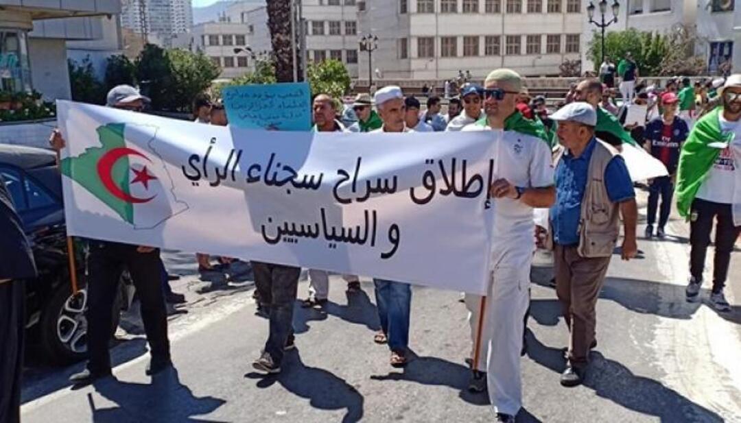 الجزائر مدعوّة لتحسين وضع حقوق الإنسان