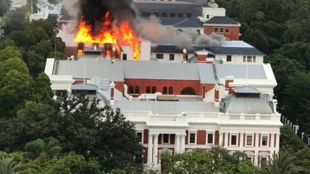 Houses of Parliament in the South African city of Cape Town on fire