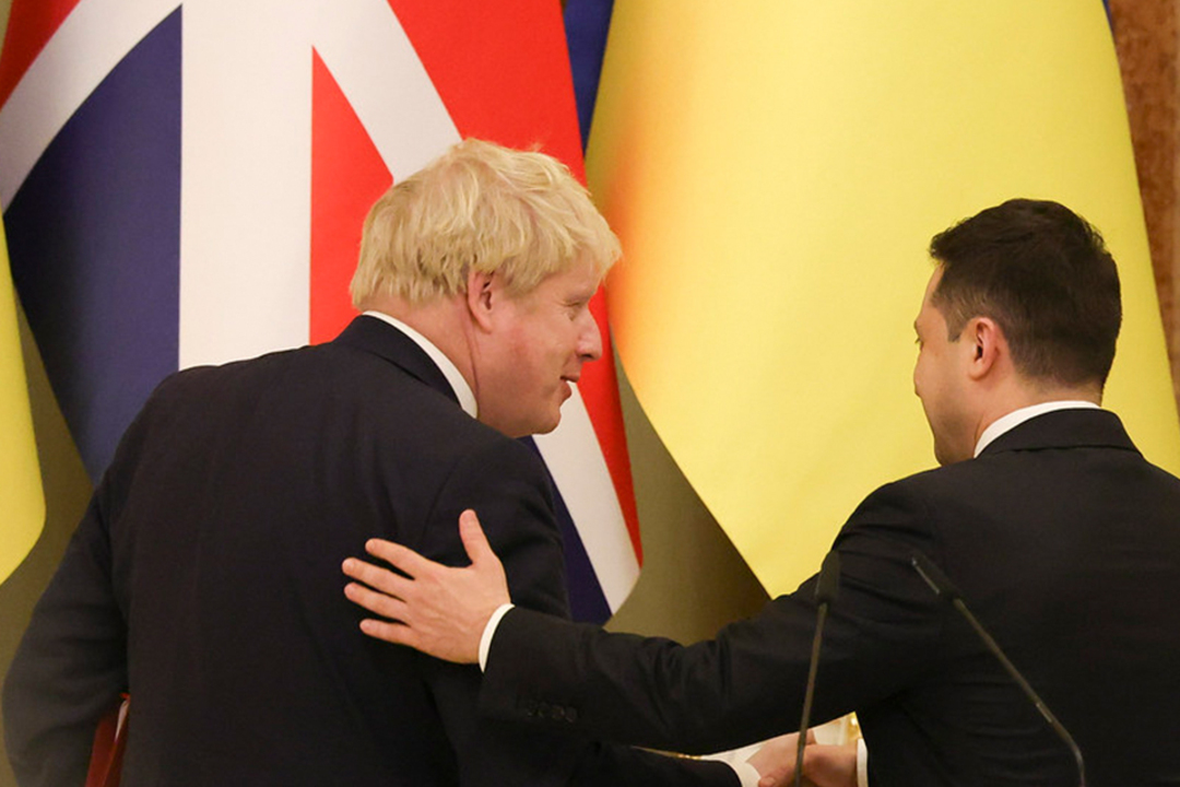 The UK stands with Ukraine (File photo: UK PM Boris Johnson official Facebook page)