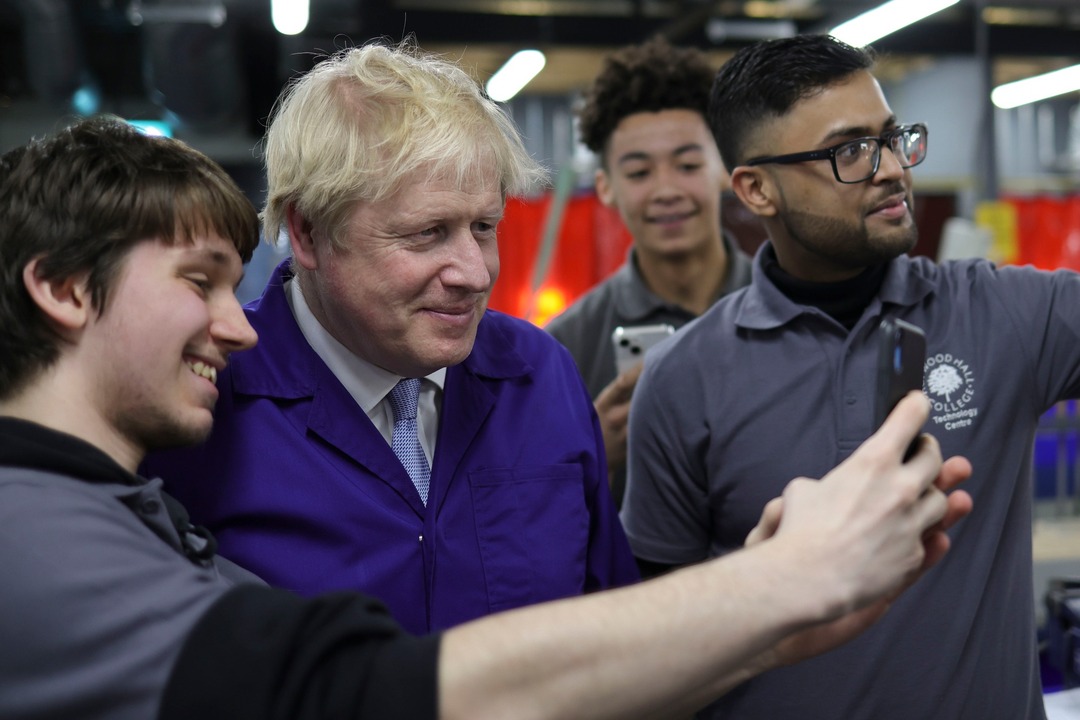 Fresh photos of Boris Johnson drinking reignite 'Partygate' row